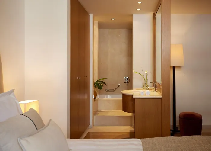Daios Luxury Living