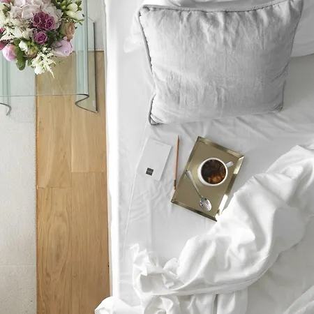 Hotell Daios Luxury Living 5*