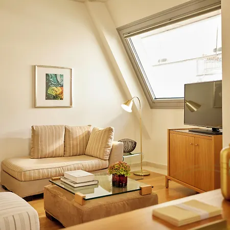 Daios Luxury Living Hotel 5*