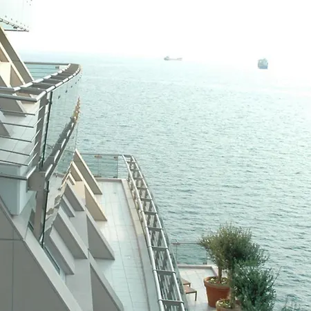 戴奥斯尊享人生酒店