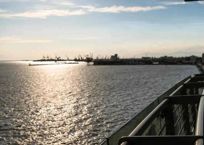 Daios Luxury Living 5*