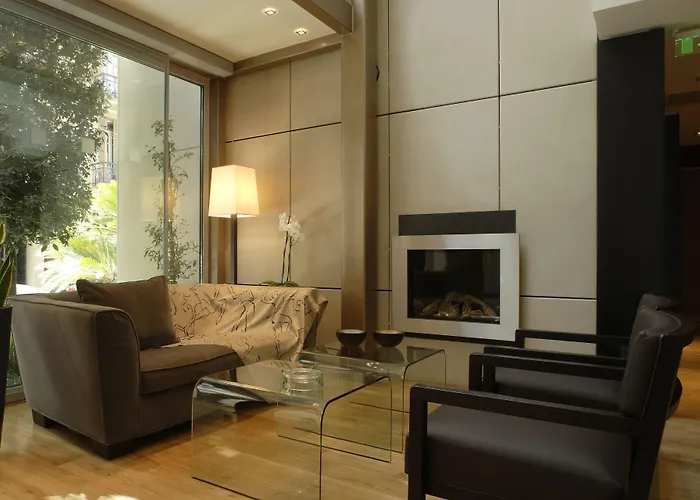 Daios Luxury Living