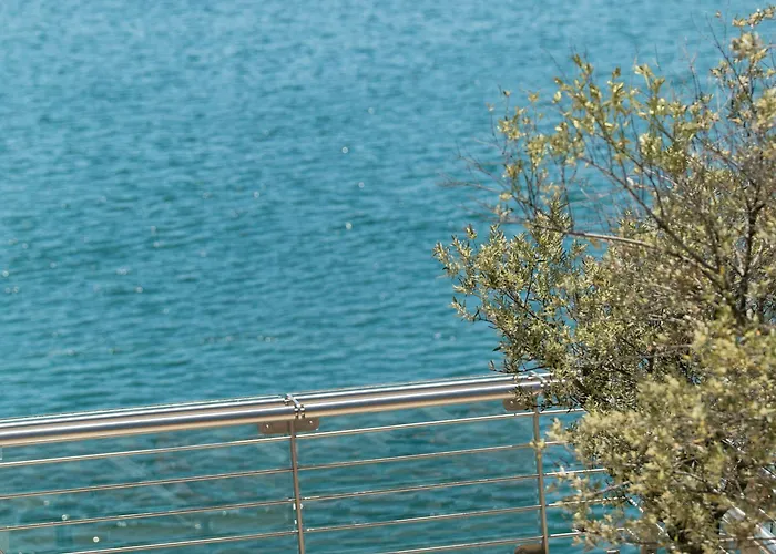 Daios Luxury Living Hotel