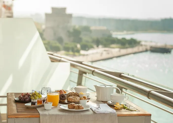 Daios Luxury Living Hotel 5*