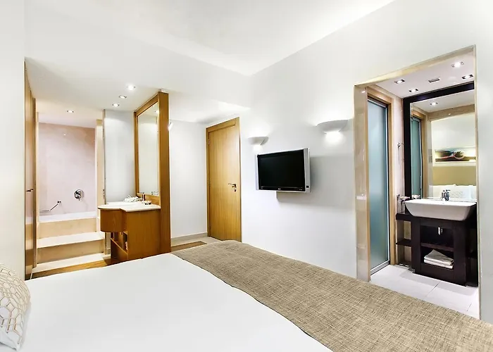 Hotel Daios Luxury Living 5*